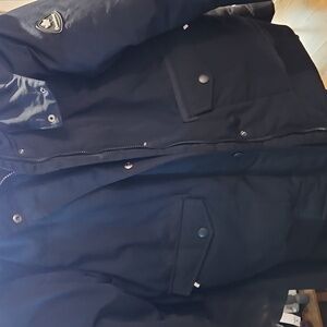 Black hooded Sherpa Lined winter jacket Sz LARGE